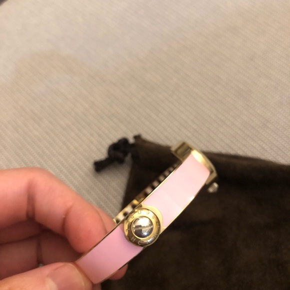 Henri Bendel pink/gold watch - Picture 5 of 8